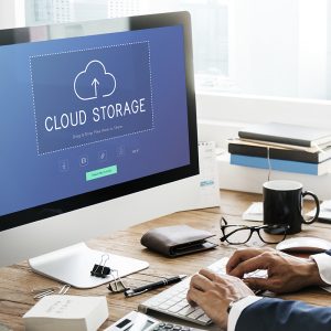 Cloud storage upload and download data management technology